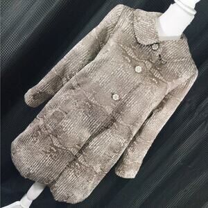 CARMEN MARC VALVO! TAUPE, CREAM, BLACK, GOLD PEARL & JEWEL BUTTON JACKET! SZ M